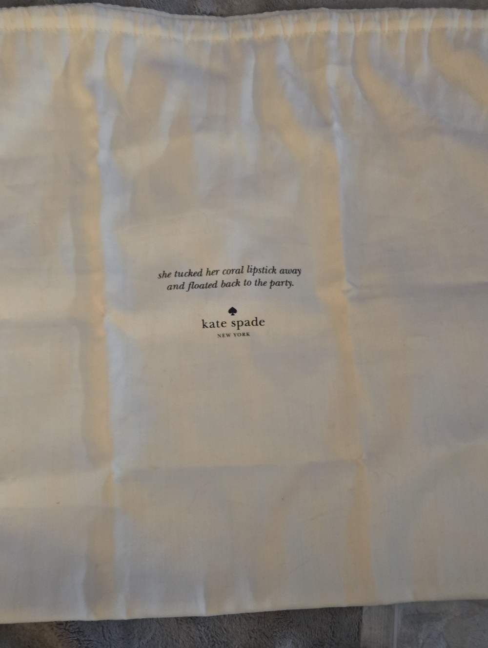 19.5×17.5" kate spade White Dust Bag with Printed Logo NWOT